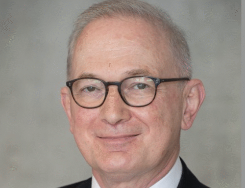 Yönetim Kurulu Üyemize Yaşam Boyu Başarı Ödülü